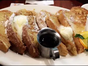 Claim Jumper Restaurants