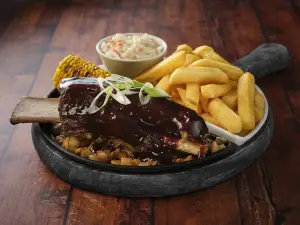 The Hilltop Bar & Restaurant