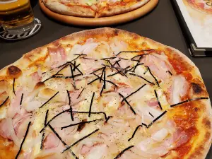 Craft Beer & Pizza 100K Kyoto Ekimae