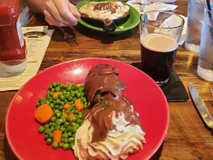 Brannigan's Irish Pub