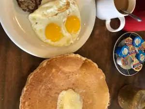 Rose's Cafe