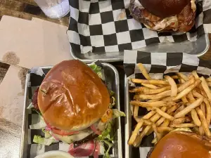 Grandview Cafe