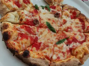 La Taverna Ristorante - Pizzeria