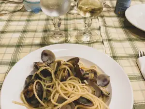 Ci Pensa Cannas