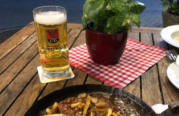 Zur Sattlerei
