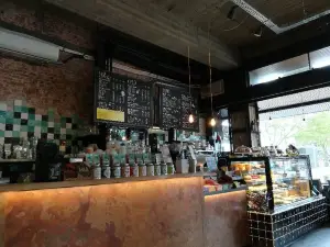 Mams Coffee & More