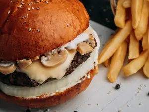 Burger J