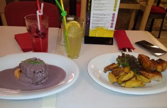Bar B.Q. Restaurant Bar Karaoke
