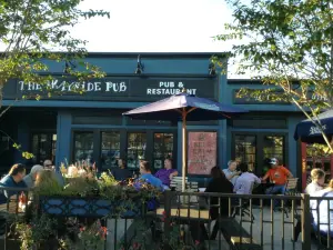 Wayside Pub