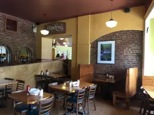 Papa Leno's