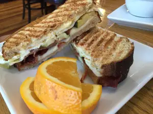 Willa B's Bistro