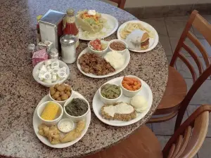Blue Bonnet Cafe