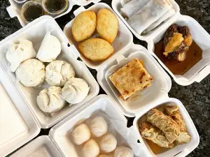 China Pearl Restaurant 龍鳳大酒楼