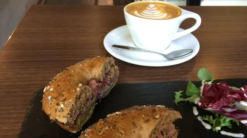 Lincoln Coffee House | Kings Road in Reading