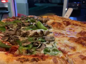 Capone's Italian Pizzeria