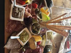 Bar a Vin Le Concept