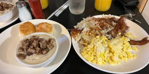 Phil's Restaurant