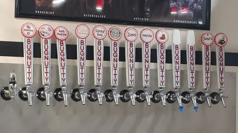Bugnutty Brewing Company in ココア