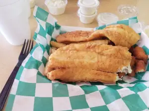 Dixie's Fish and Chicken
