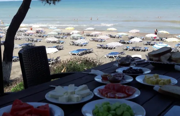 Uzunkum restaurant
