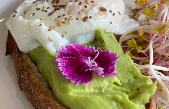 ZUZU Coffee & Deli by Maitre