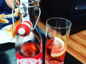 Manta Bar