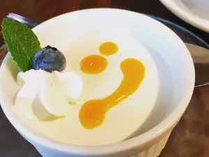 Cafe & Dining CIAO