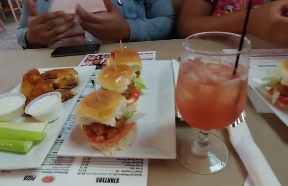 Pikes Cinema Bar and Grille