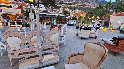 Yakamoz Cafe & Bar in Каш