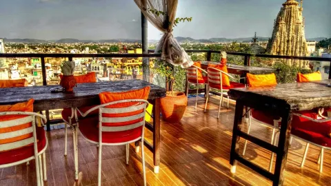 Sun N Moon Cafe & Restaurant in Udaipur