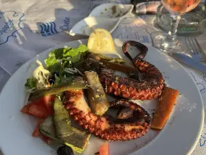 Delfini Taverna