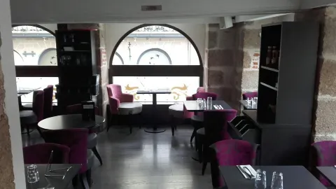 L'Angelus cafe in 렌