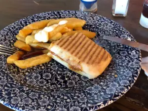 The George Inn
