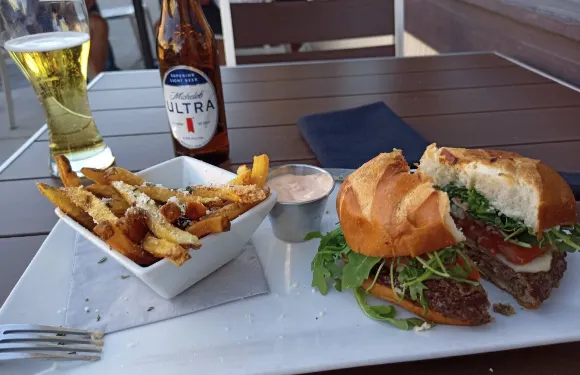 Black Sheep Cafe