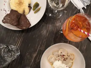 The Cutlet