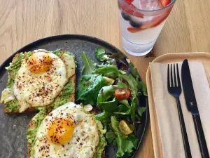 Nela’s Coffee & Kitchen