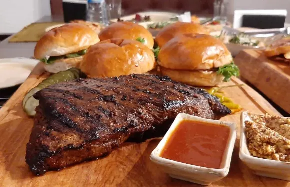 Muller Bar & Grill