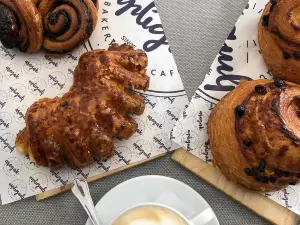 Aregak Bakery and Café