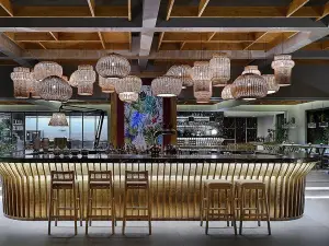 Rattan Cuizine & Cocktail