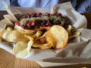 Huck’s Tavern