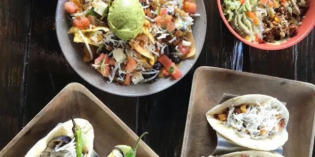 Esparza`s Tacos & Coffee (エスパーザーズ タコス&コーヒー)の