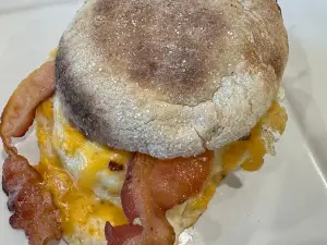 Jakey Leigh's Café Bakery