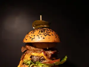 MOO MOO'S