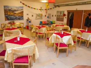 Namaste Himalaya, Nepalsko-indicka restaurace