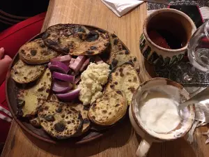 Restaurant Traditional Popasul Vladichii
