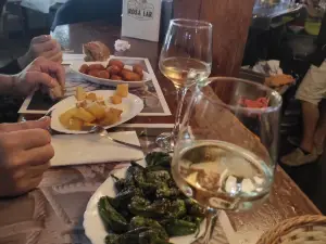 Cafeteria Rosa-lar