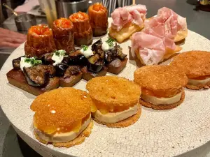 Bistro_WuaSa