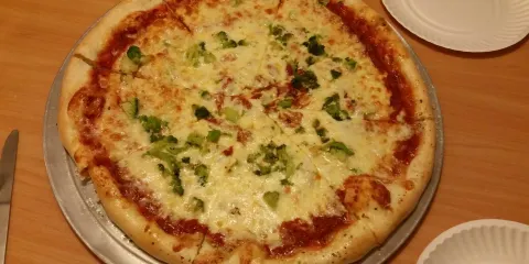 Amore's Pizzeria and Restaurant