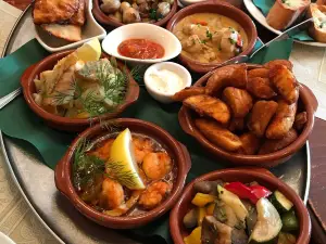 Empanada Tapabar Y Restaurant