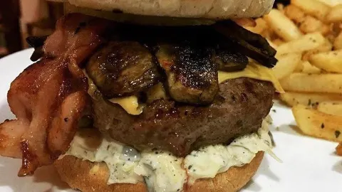 Alef Burger Bar in Faro